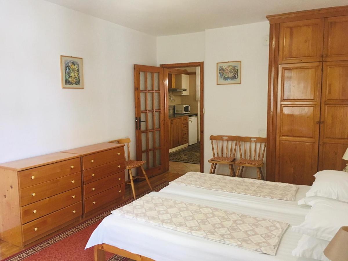 Guest House Barbov Obzor Esterno foto
