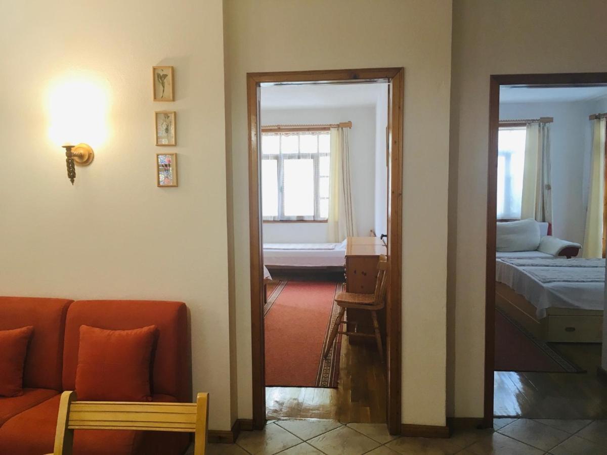 Guest House Barbov Obzor Esterno foto